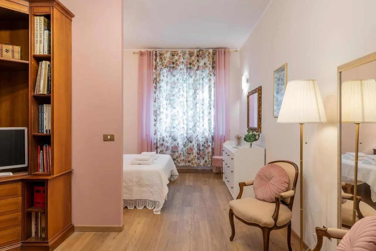 Apartment Bnbutler - Principe Eugenio - Casa Corsini, Un Angolo Retro Milan