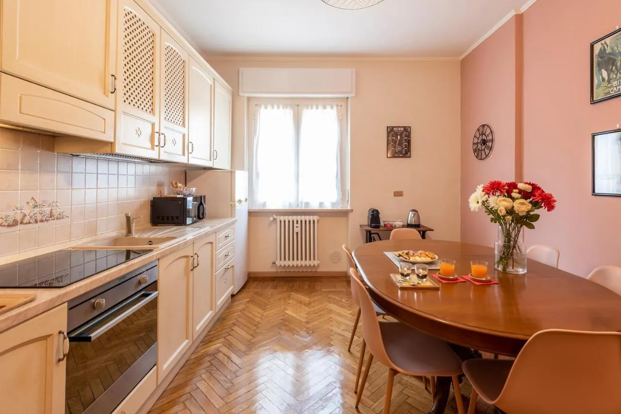 Bnbutler - Principe Eugenio - Casa Corsini, Un Angolo Retro Milan